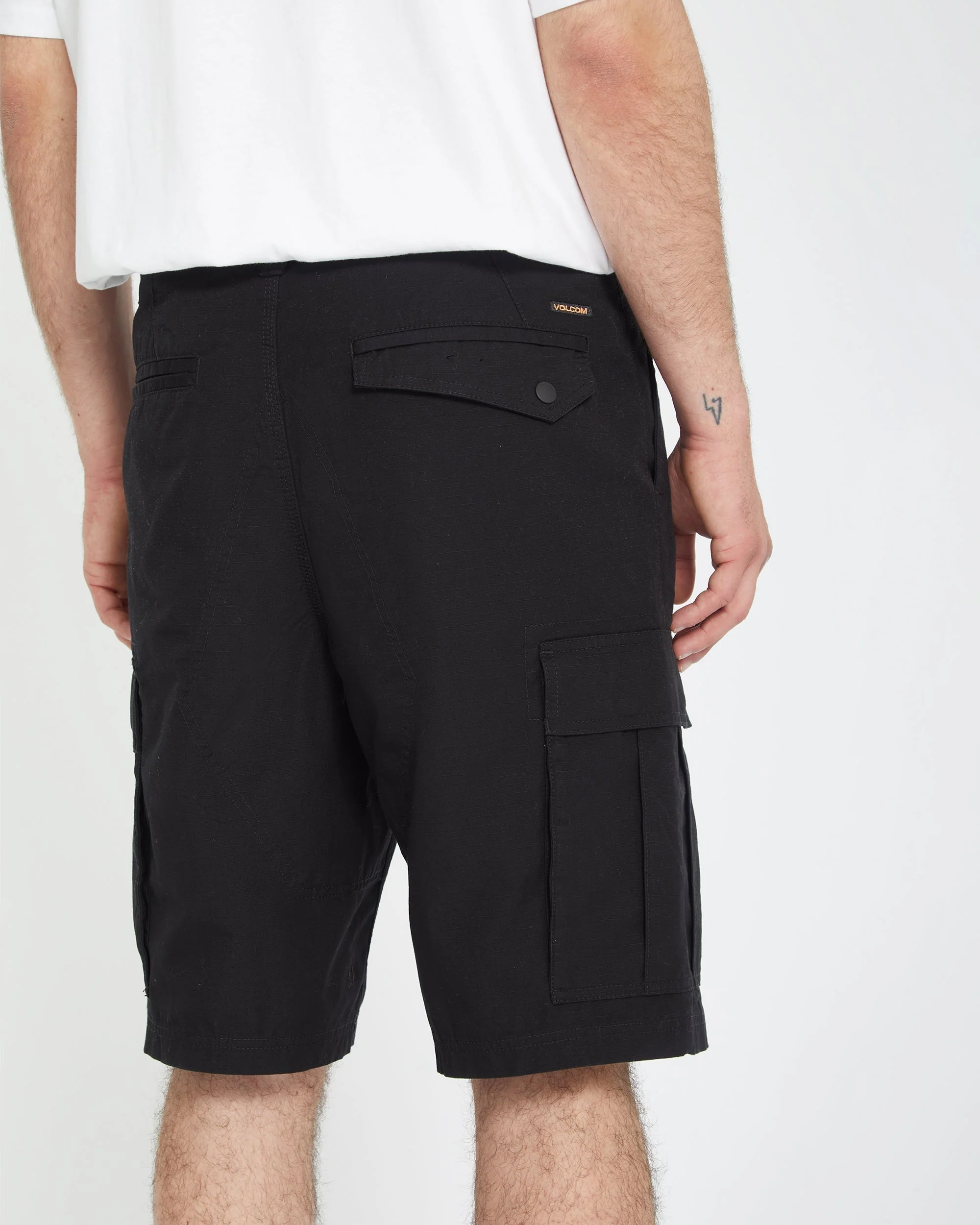 Short cargo Strange Tripper 22" - Black – Image 4