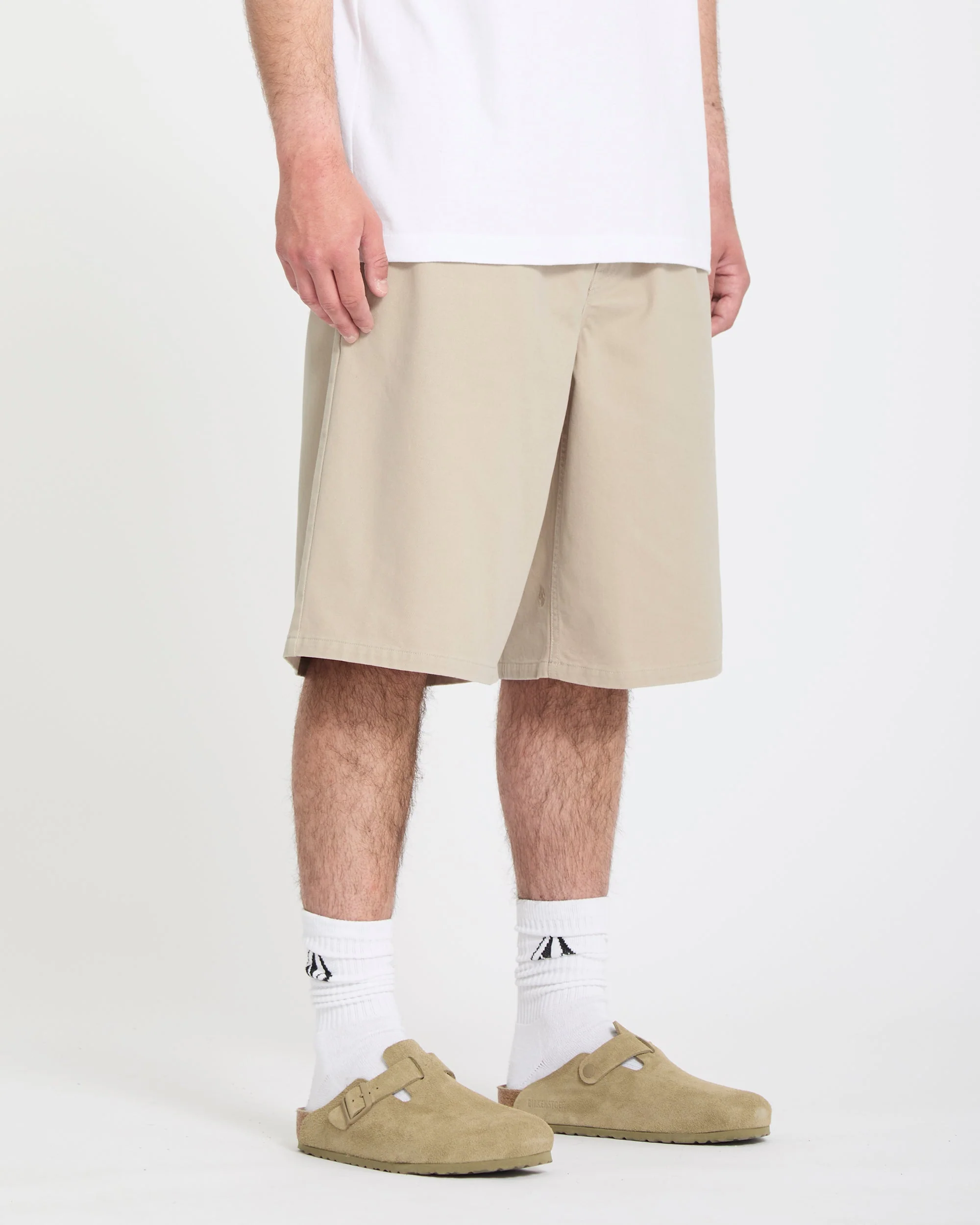 Short Chillow Pleat 24" chino - Light Khaki – Image 7