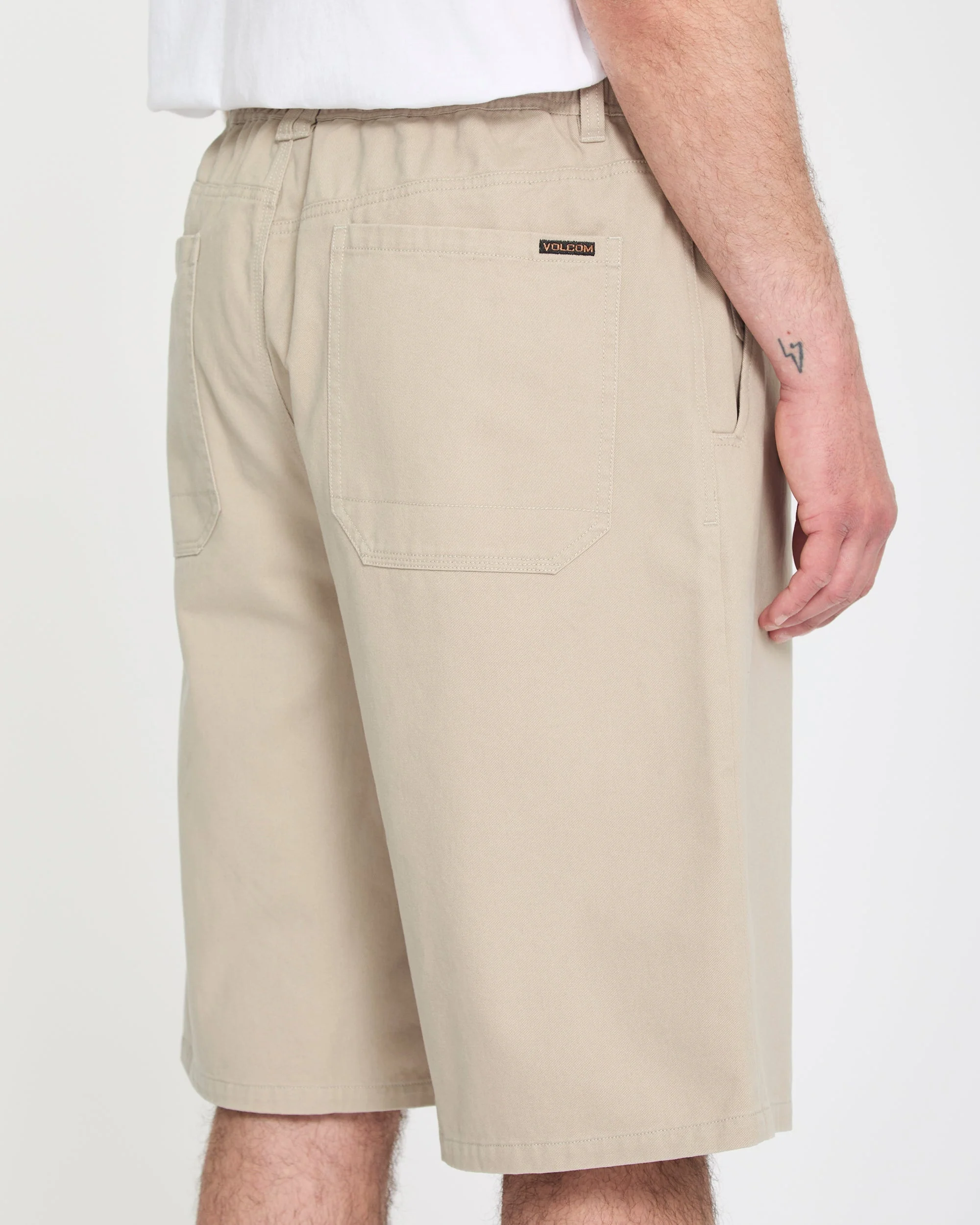 Short Chillow Pleat 24" chino - Light Khaki – Image 8