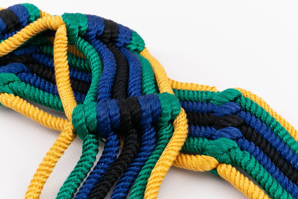 Ceinture en passementerie Yves Saint Laurent – Image 6