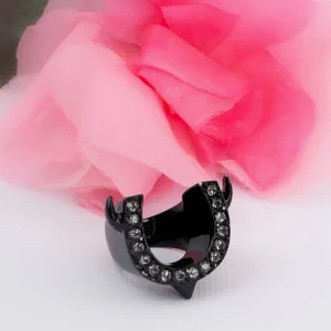 Bague laquée noire Givenchy 2015's