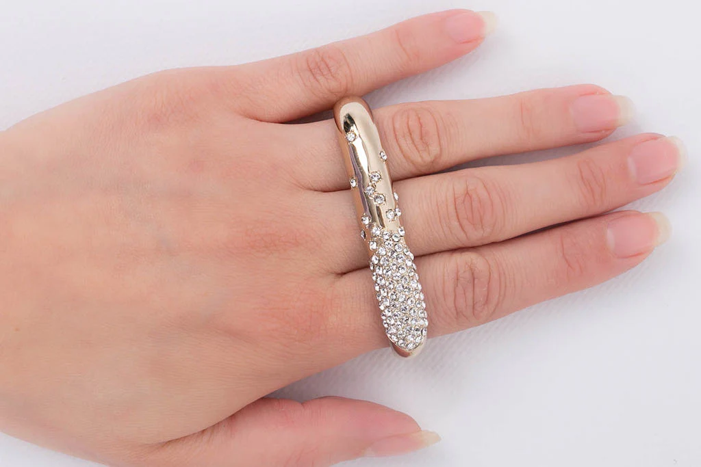 Bague triple en métal champagne Nina Ricci – Image 9