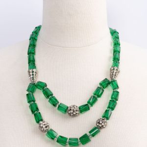 Collier perles de verre et strass