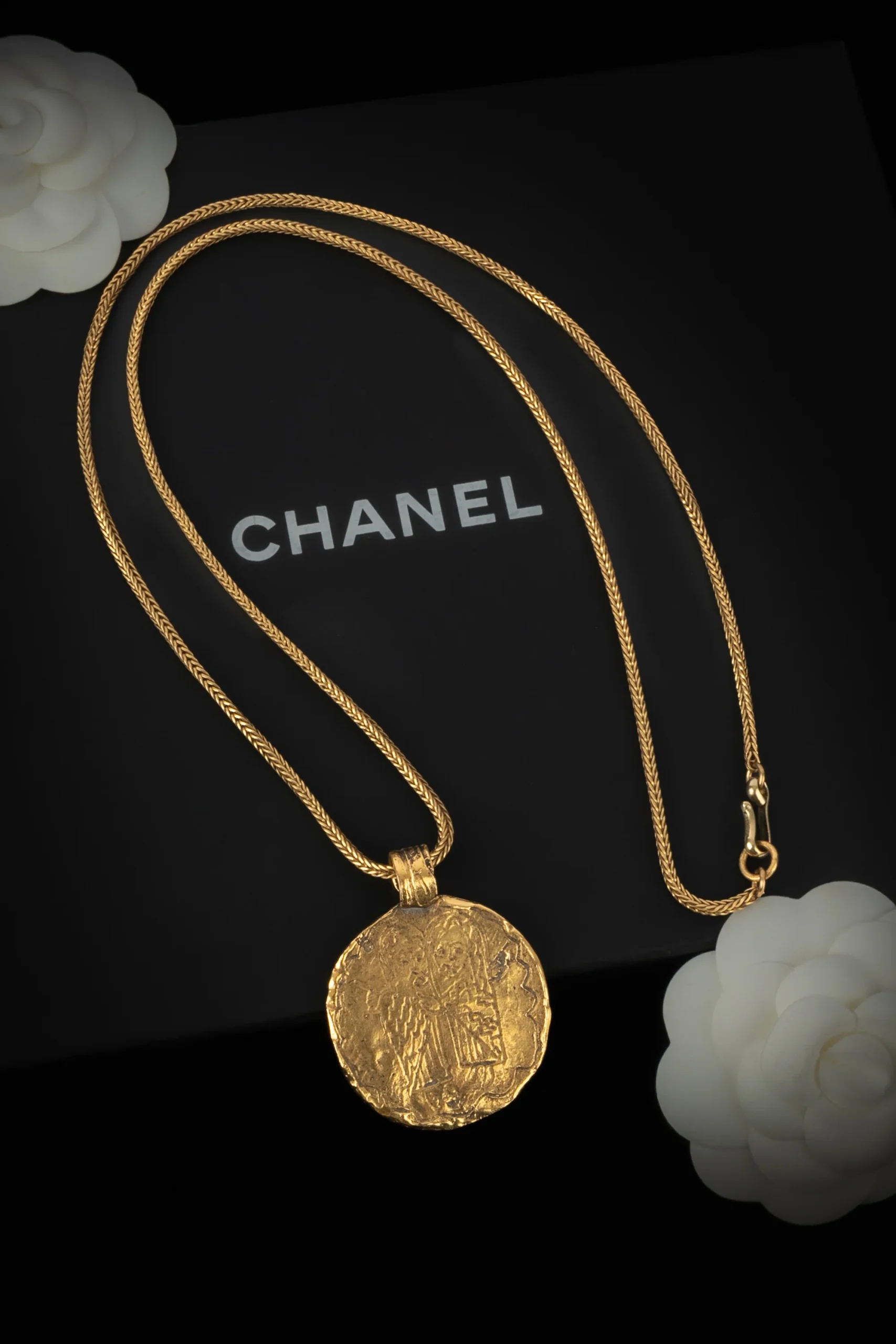 Collier pendentif Chanel – Image 2