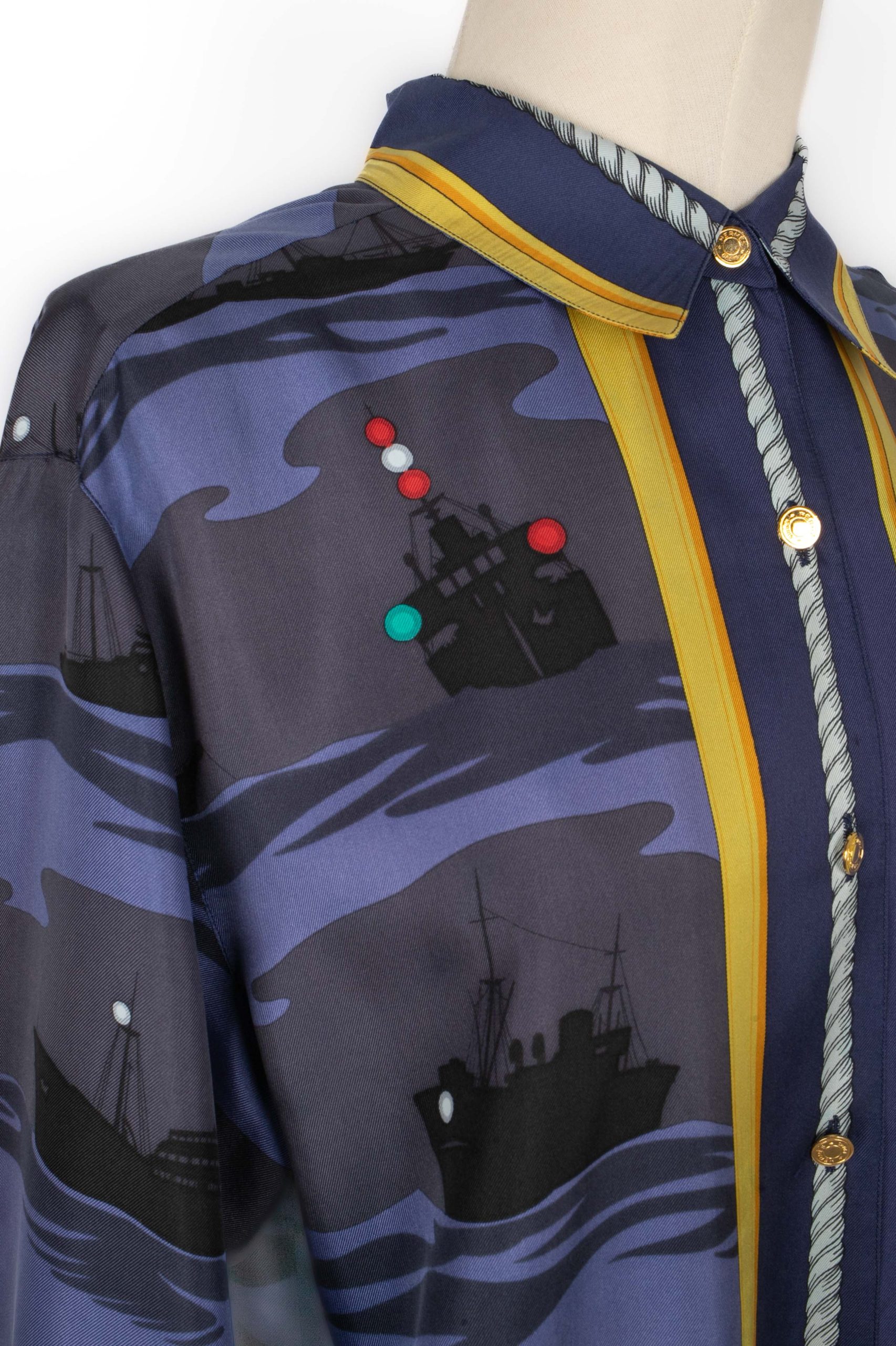 Chemise en soie Hermès – Image 7