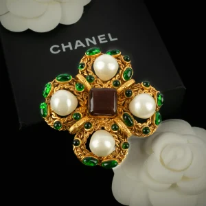 Collier croix Chanel 1994