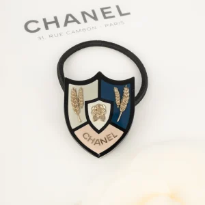 Accessoire de tête Chanel