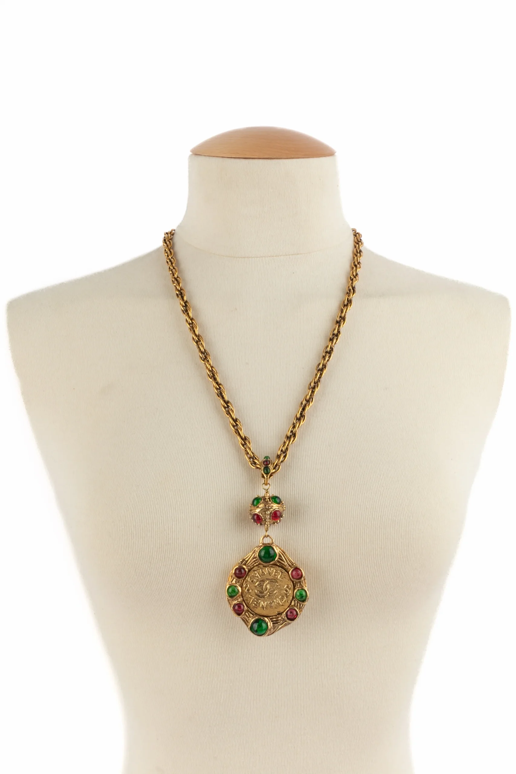 Collier pendentif Chanel 1990's – Image 4