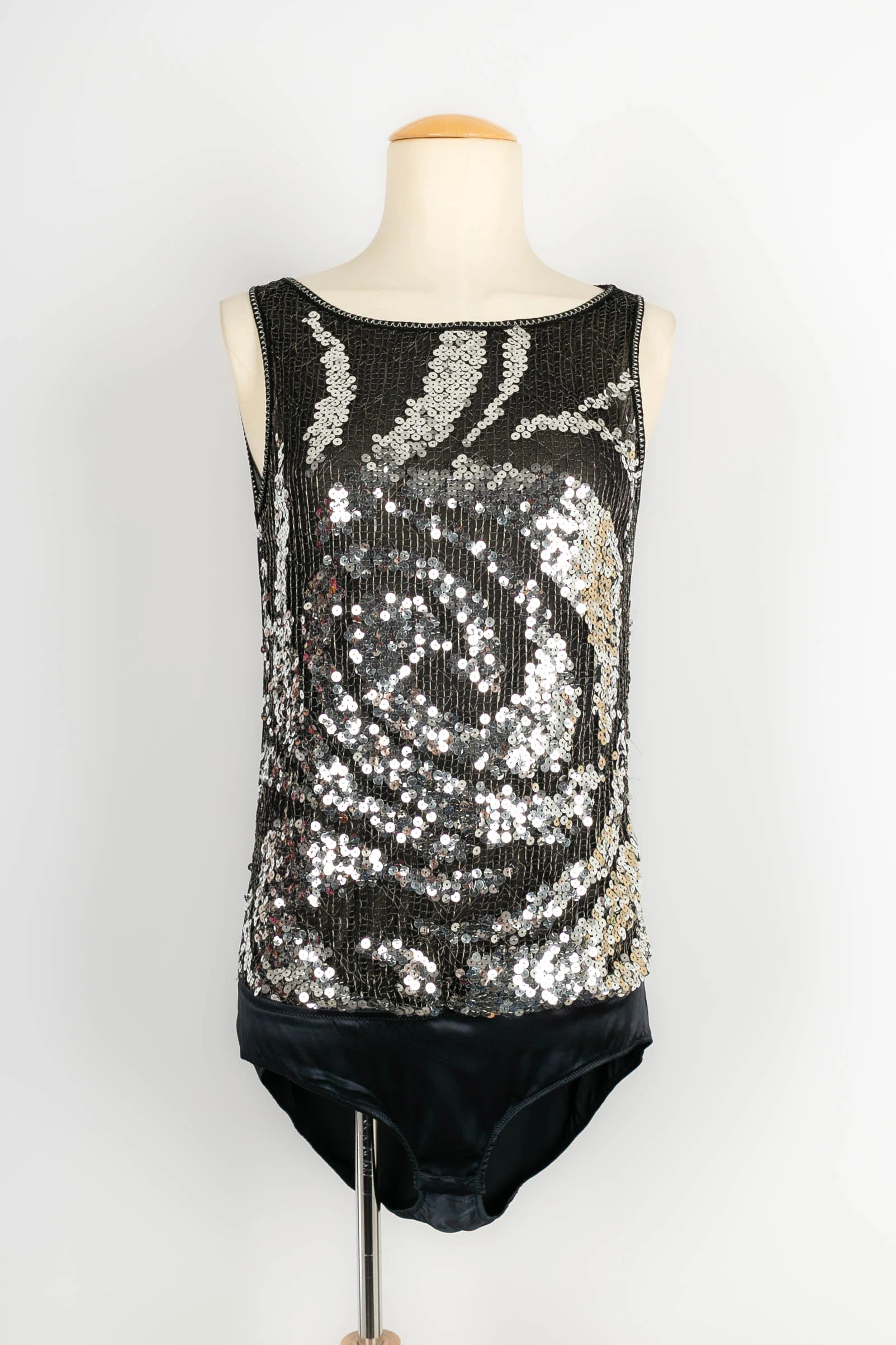 Body Chanel 2007 – Image 2