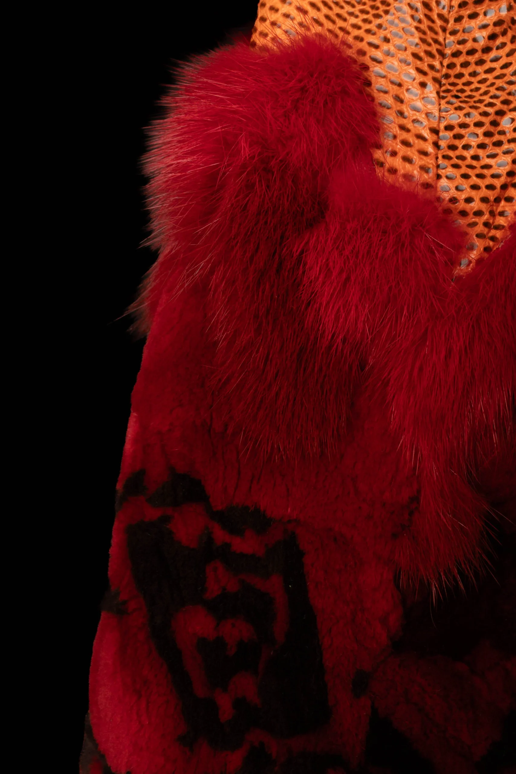 Cape Christian Lacroix 2000's – Image 8