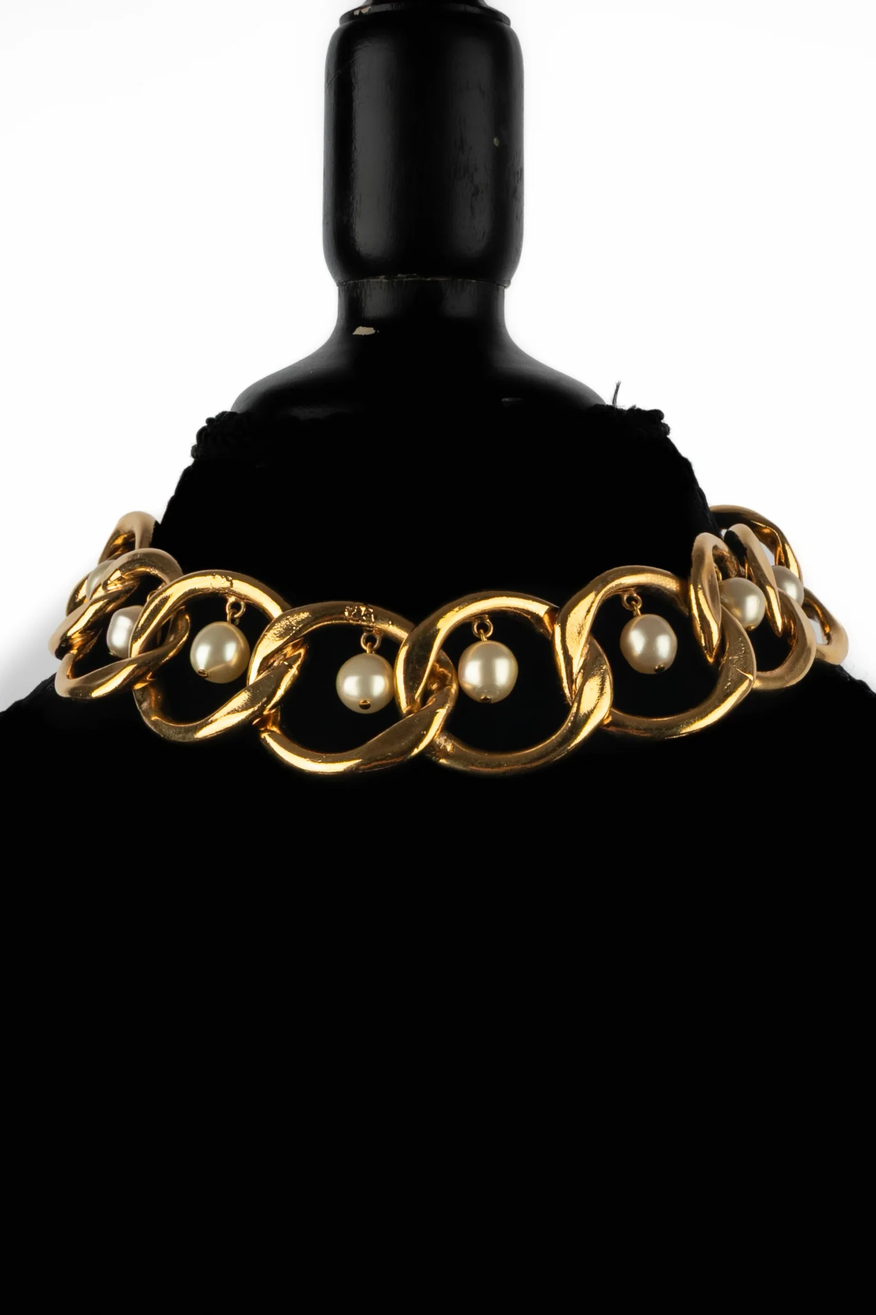 Collier court Chanel Printemps 1986 – Image 5