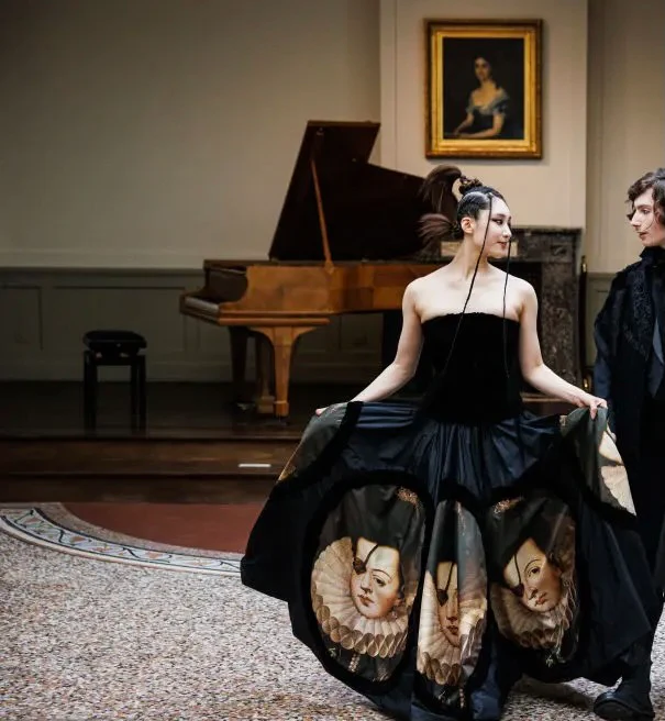 Bustier Franck Sorbier Haute Couture 2024 – Image 4