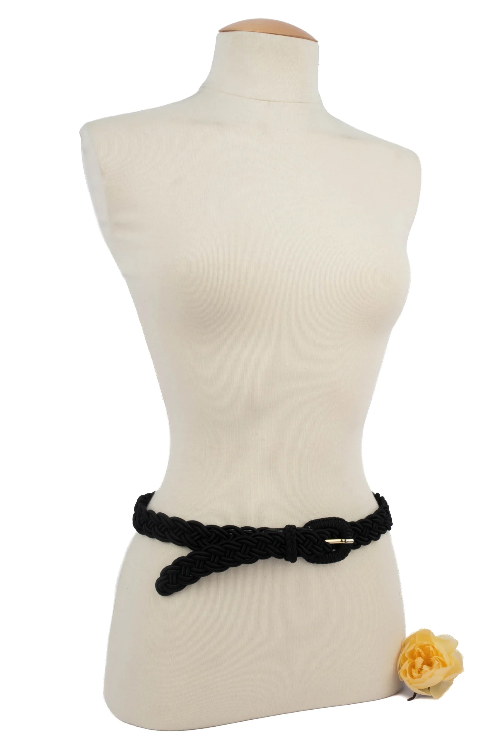 Ceinture en passementerie Yves Saint Laurent (Attribuée à) – Image 3