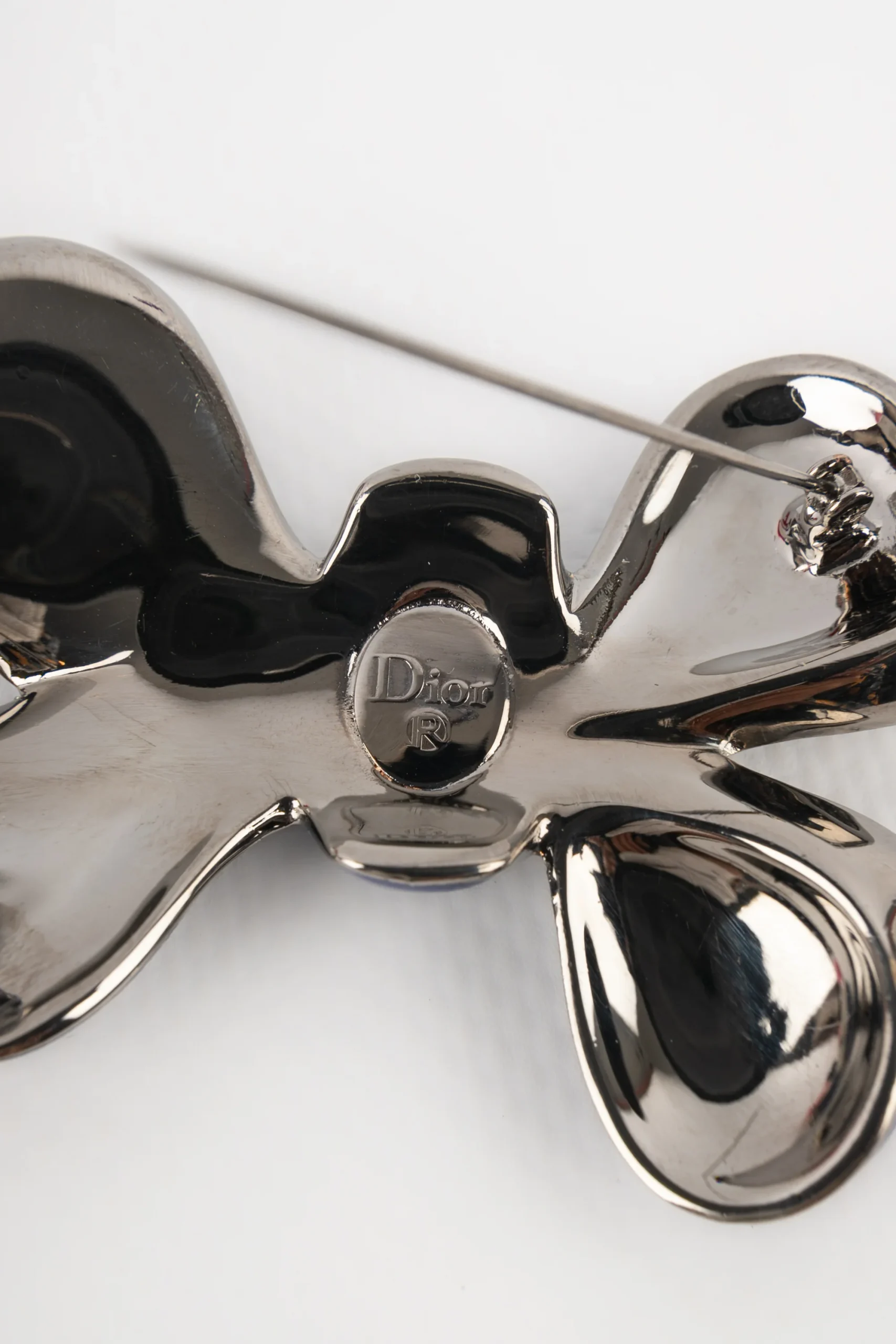 Broche noeud Dior – Image 8