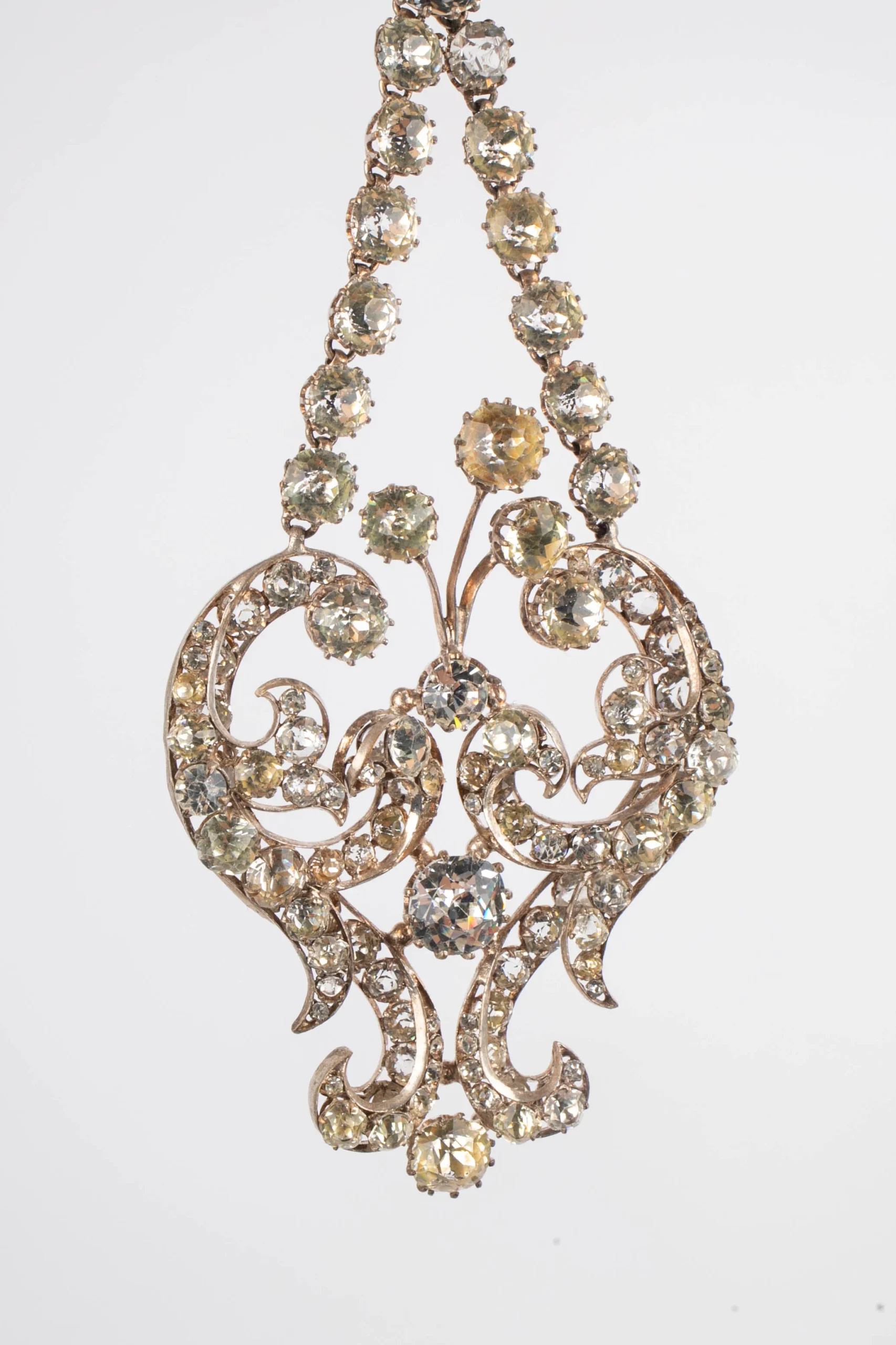 Collier strassé de théâtre – Image 6