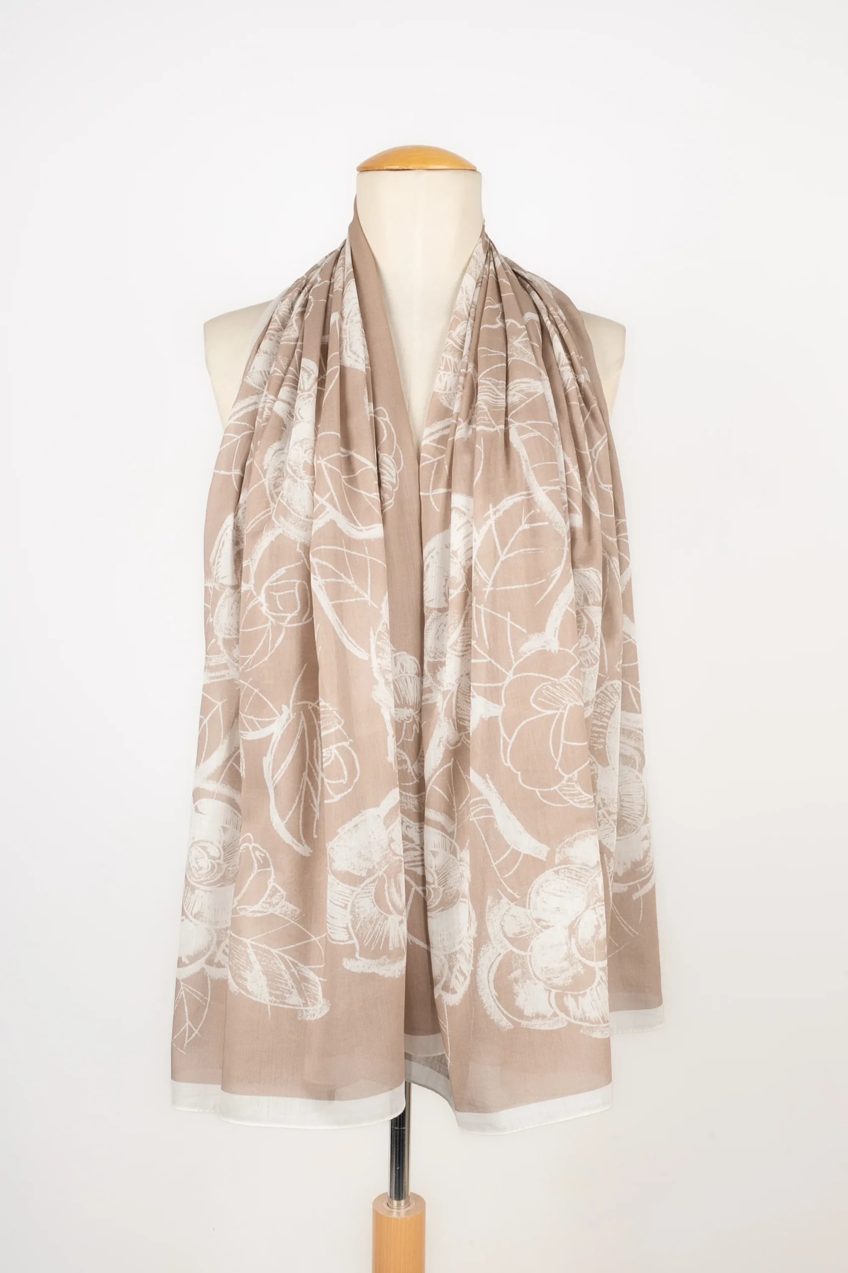 Etole / paréo Chanel – Image 2