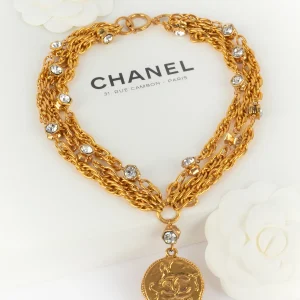 Collier Chanel