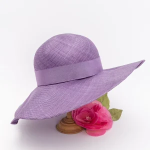 Capeline en paille Nina Ricci