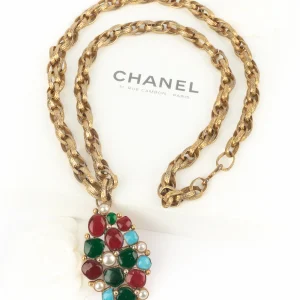 Collier Chanel époque Coco
