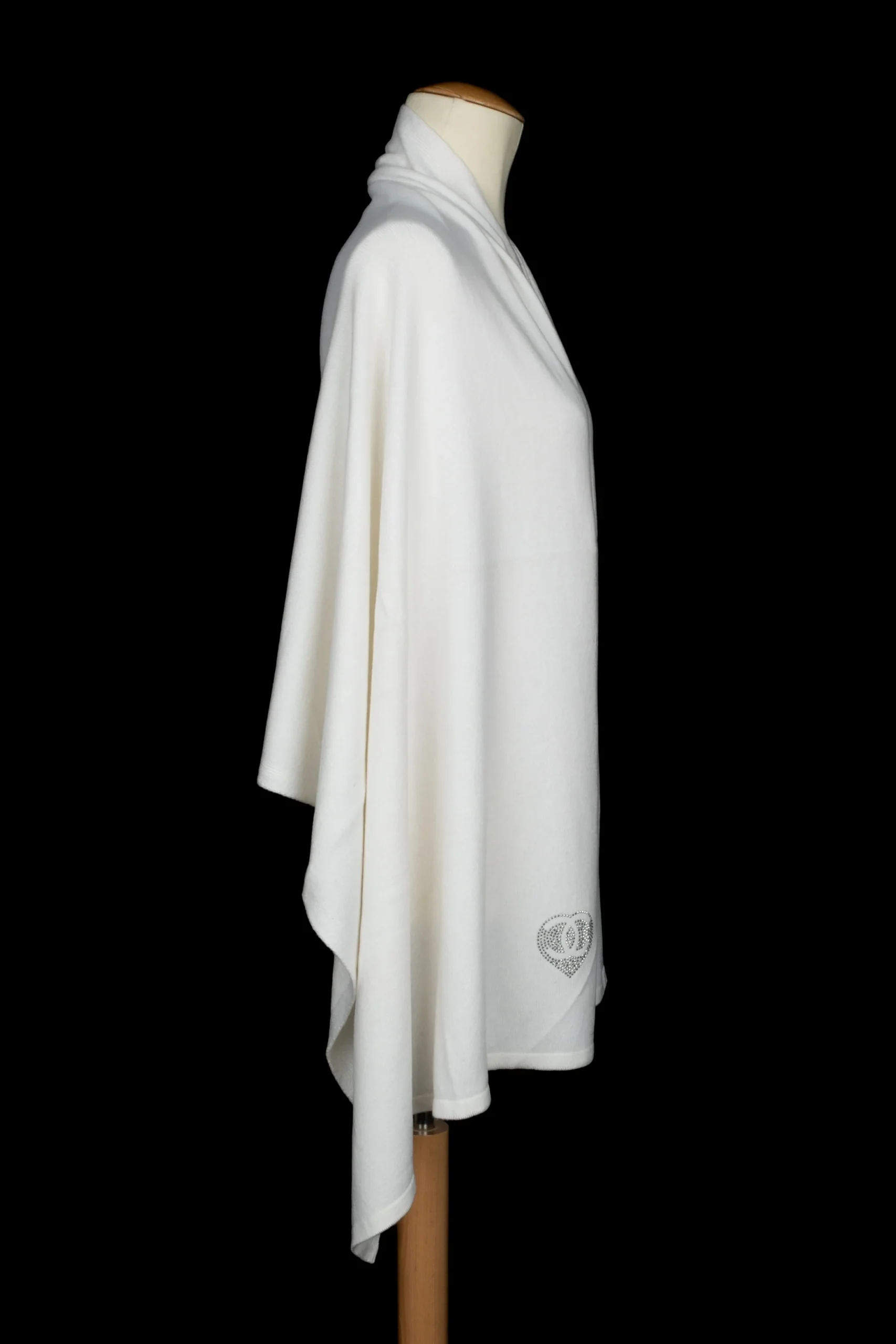 Ensemble d'hiver en cachemire Chanel 2025 – Image 6