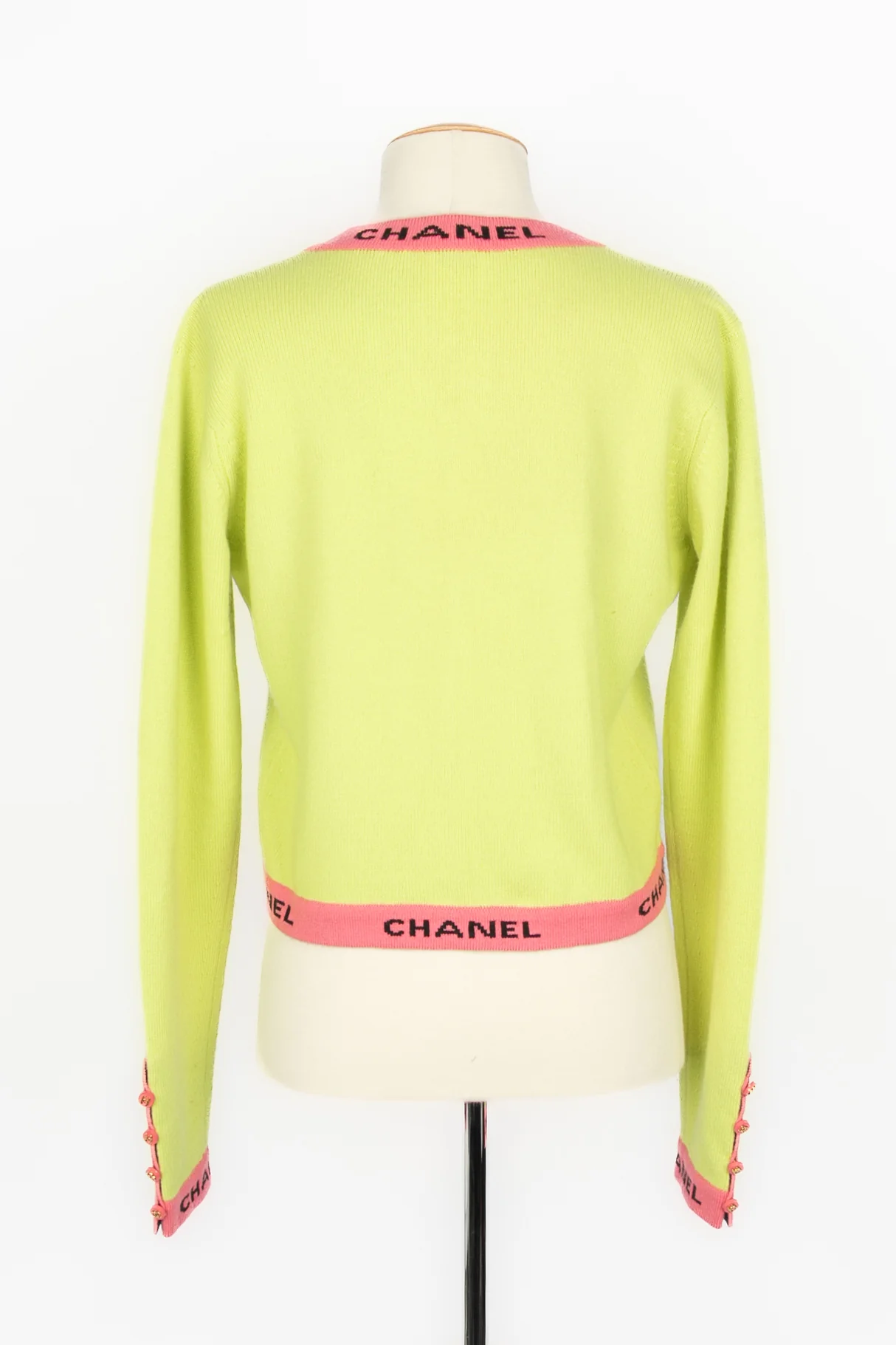 Ensemble cardigan Chanel Croisière 1995 – Image 7