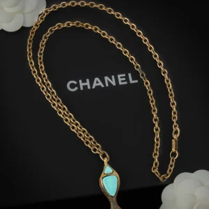 Collier pendentif Chanel