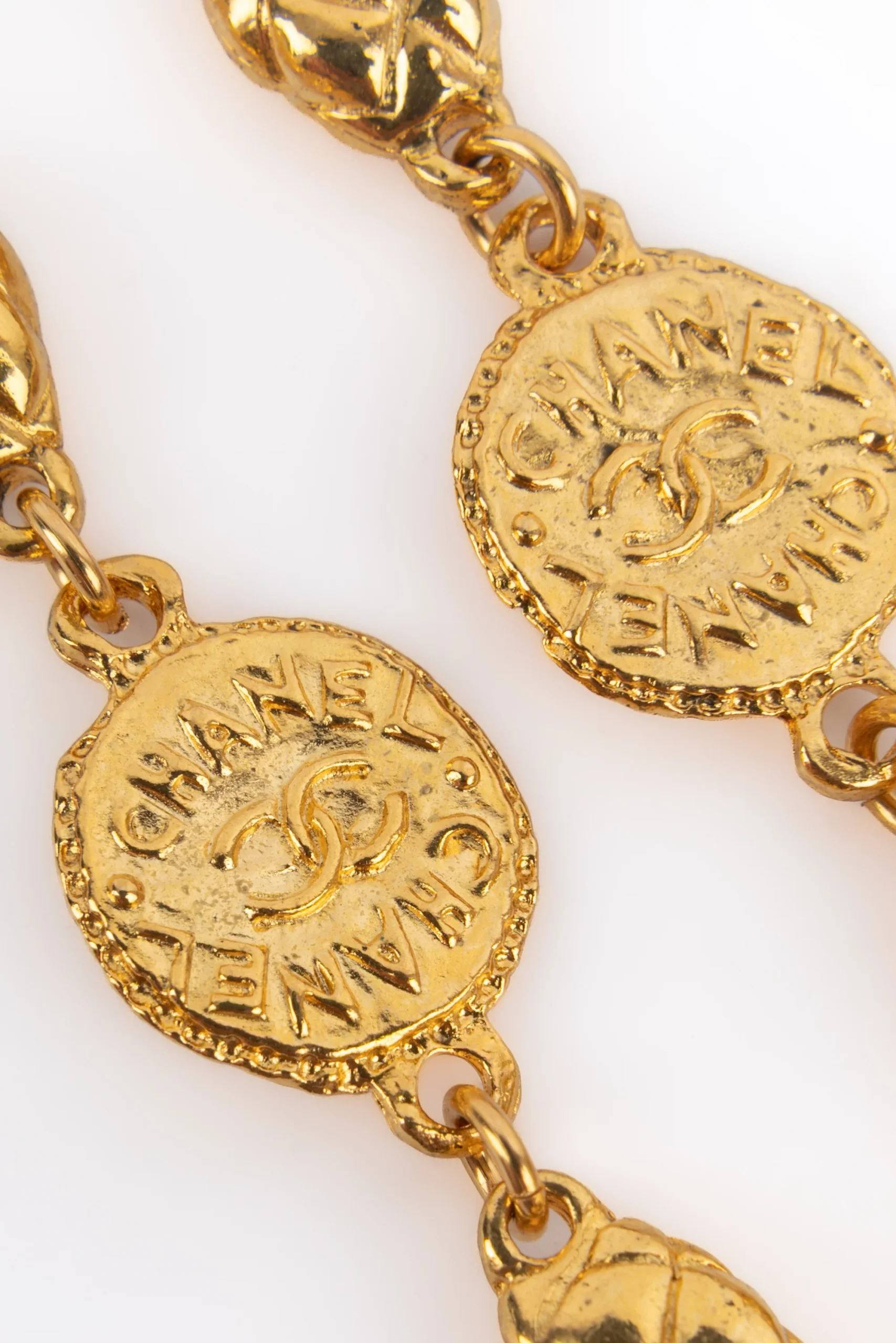 Collier doré Chanel 1985's – Image 9