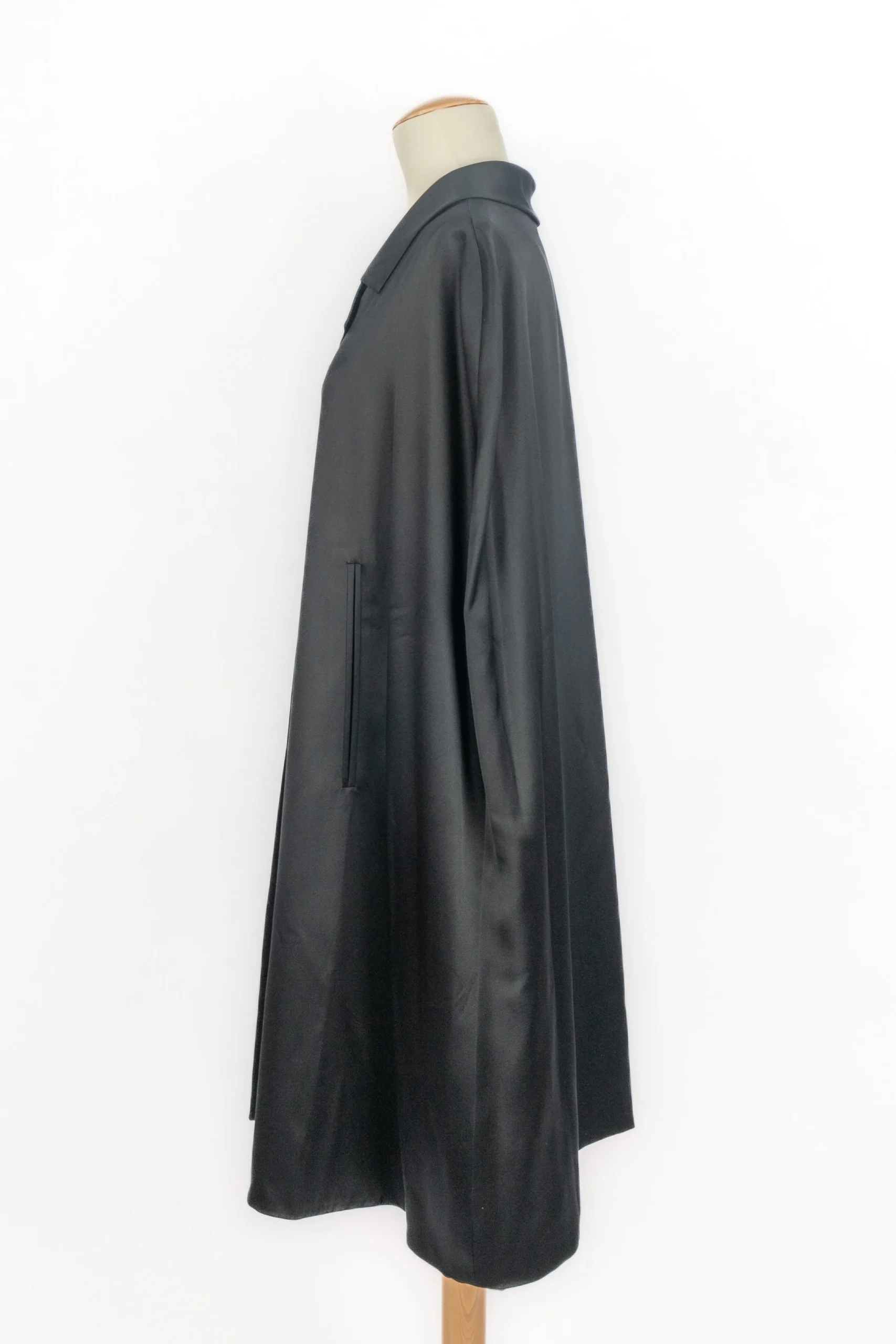 Cape Chanel Hiver 2001 – Image 3