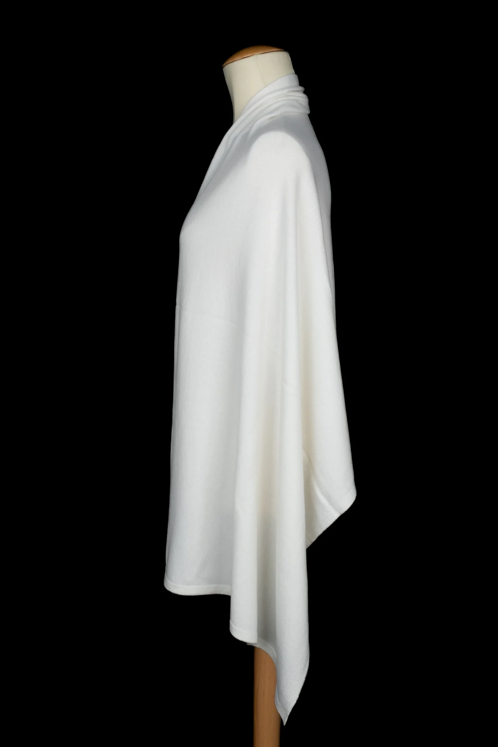 Ensemble d'hiver en cachemire Chanel 2025 – Image 7