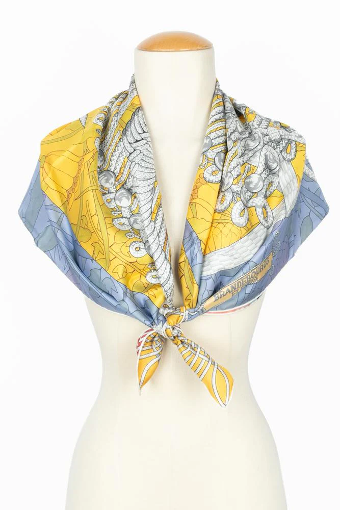 Foulard / Carré "Brandebourgs Fleuris" double face Hermès